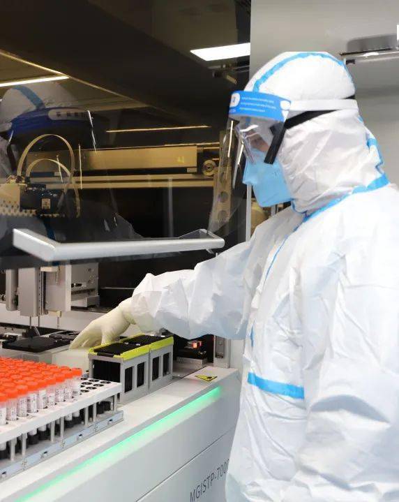 科技鑄盾，守護(hù)國門生物安全——生物科技領(lǐng)域的技術(shù)研發(fā)與轉(zhuǎn)讓新圖景